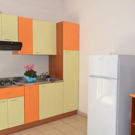 Villaggio Europa Unita מלון דירות סילבי מרינה