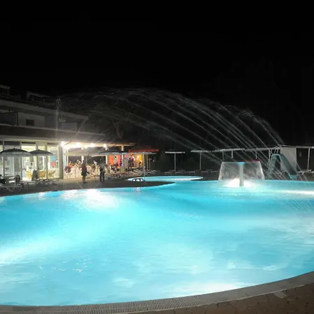 Lägenhetshotell Villaggio Europa Unita